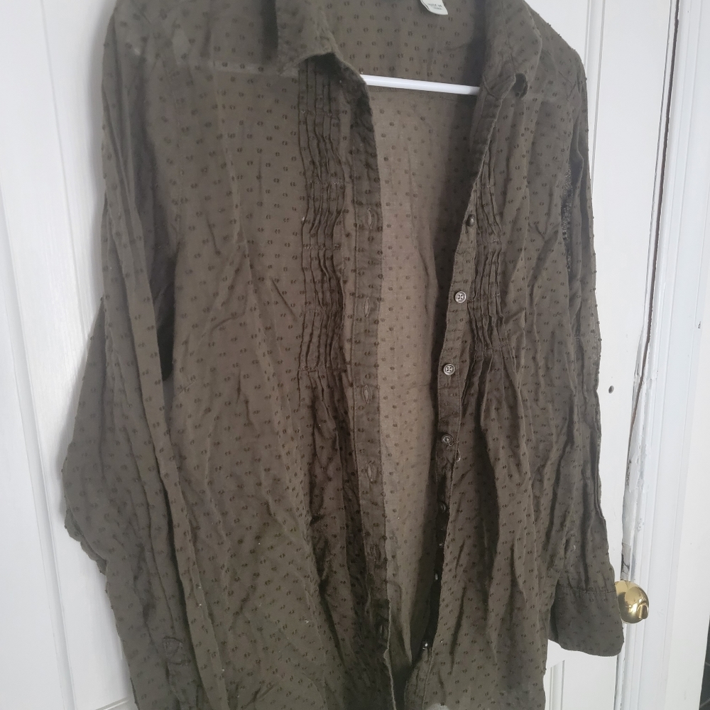 Eddie Bauer long sleeve blouse